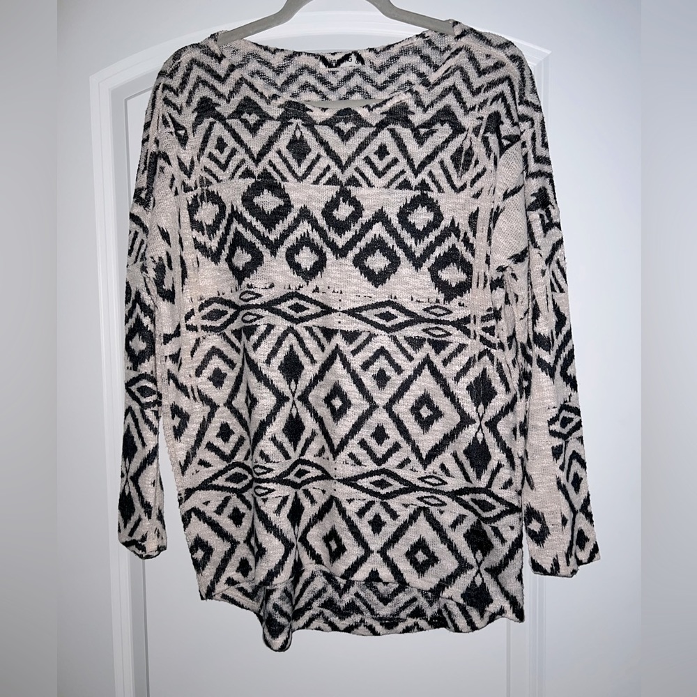 Ginger G Tribal Print Lightweight Sweater Size Large Pullover Brown & Beige - Picture 10 of 10